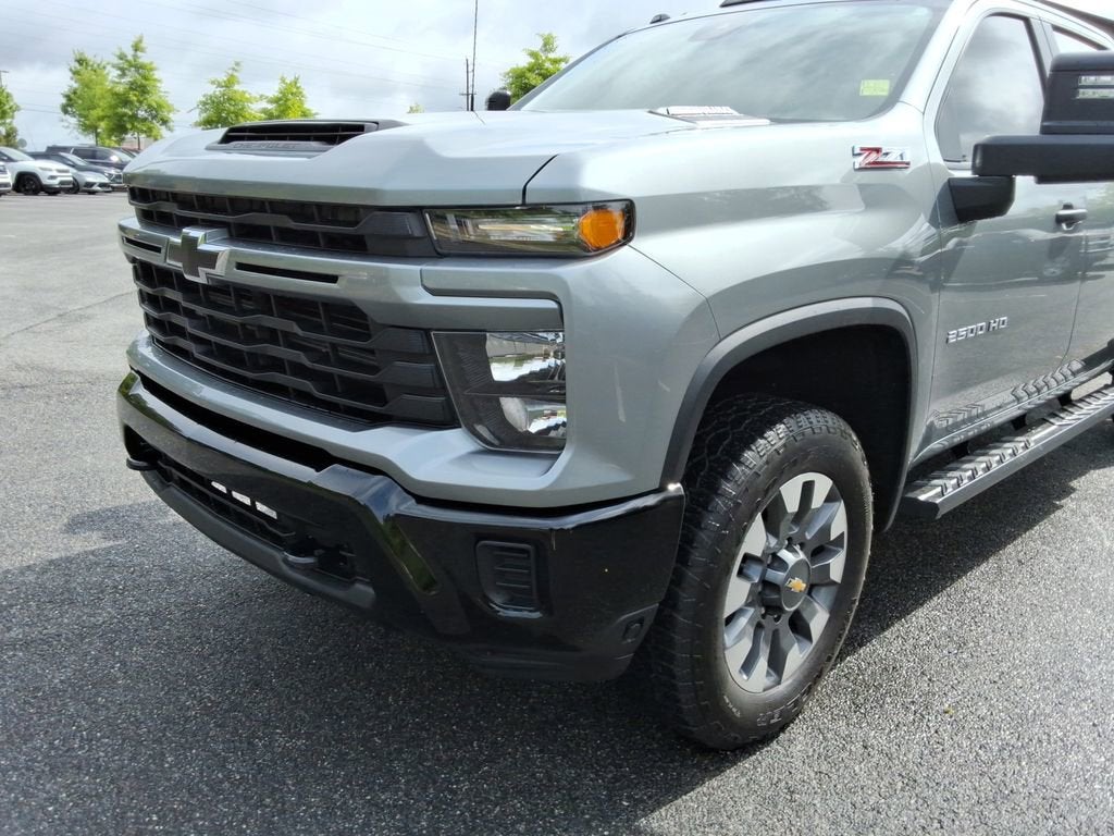 2024 Chevrolet Silverado 2500 HD Custom