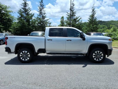 2022 Chevrolet Silverado 2500 HD Custom