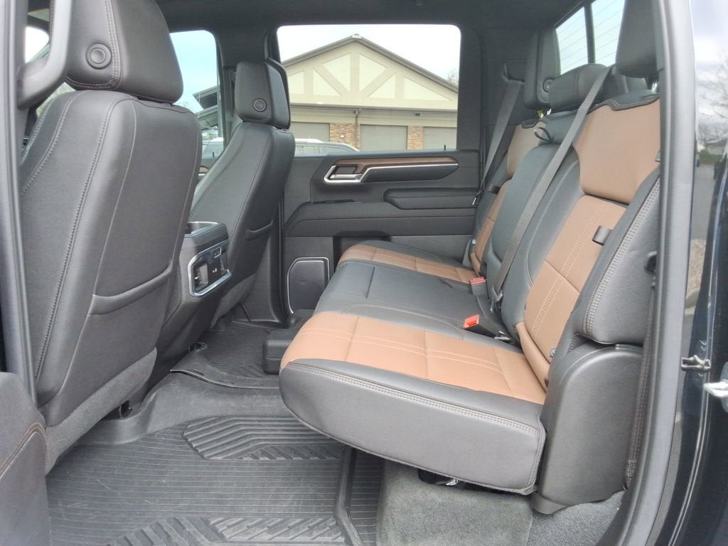 2024 Chevrolet Silverado 3500 HD High Country