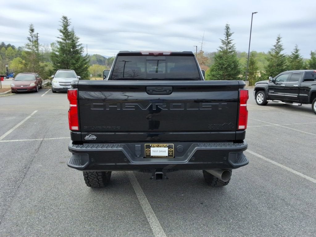 2024 Chevrolet Silverado 3500 HD High Country
