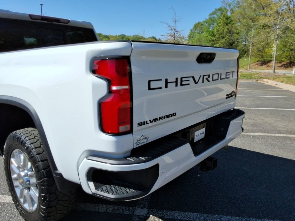 2024 Chevrolet Silverado 3500 HD High Country