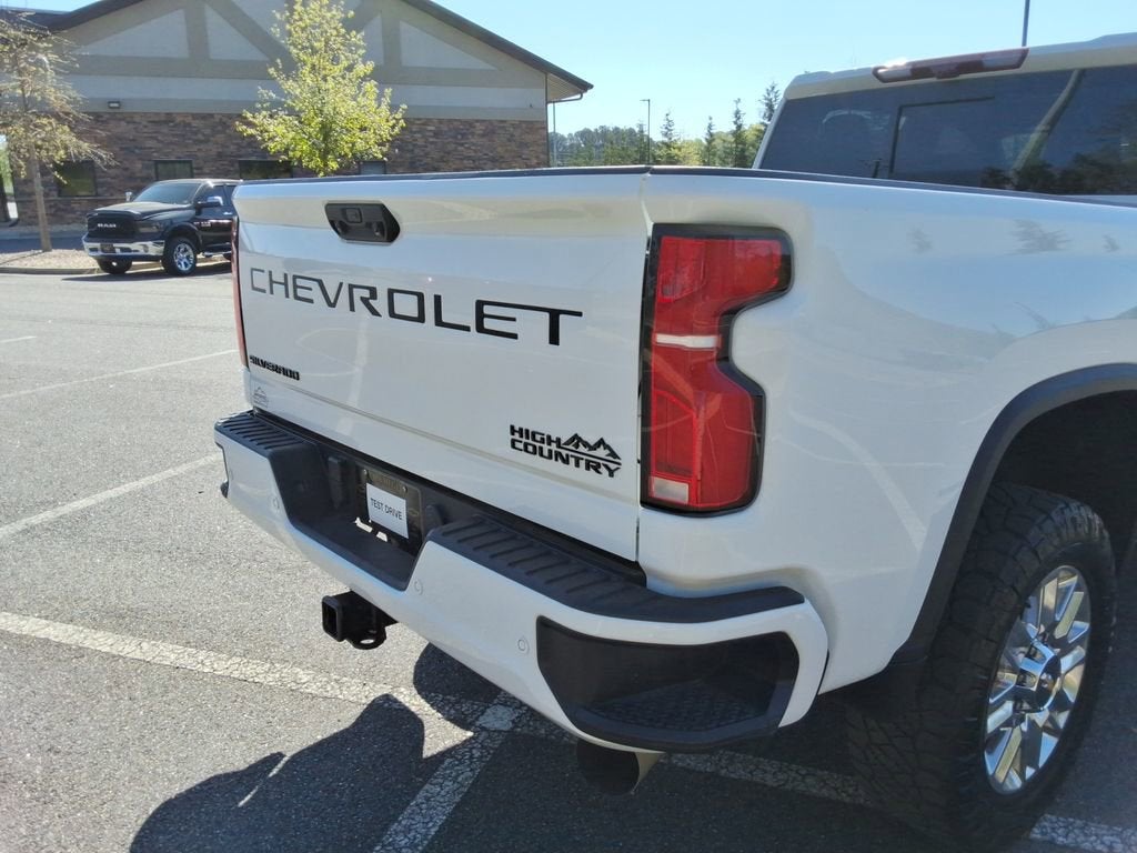 2024 Chevrolet Silverado 3500 HD High Country
