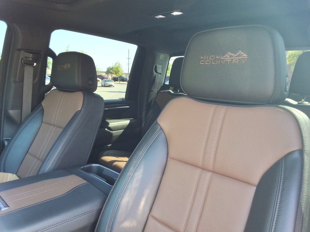 2024 Chevrolet Silverado 3500 HD High Country