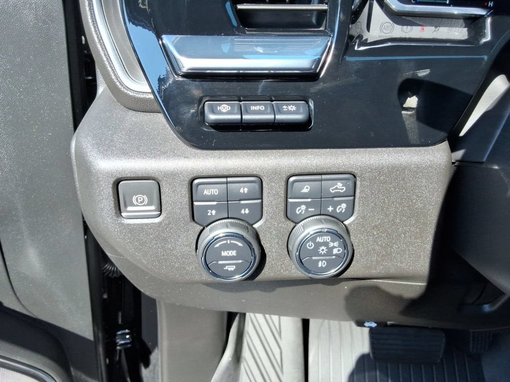 2024 Chevrolet Silverado 3500 HD High Country