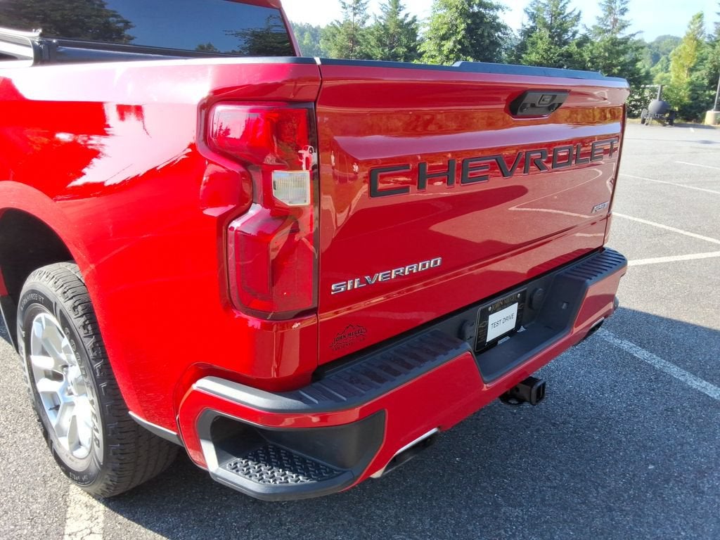 2022 Chevrolet Silverado 1500 RST - Photo 15