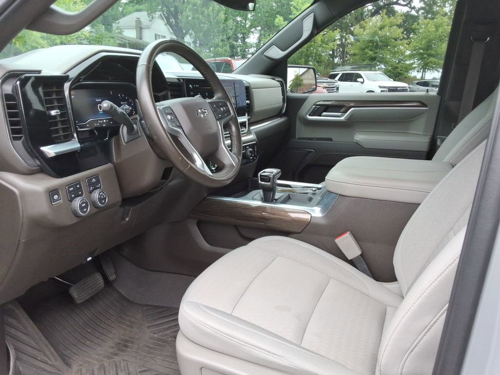 2024 Chevrolet Silverado 1500 RST