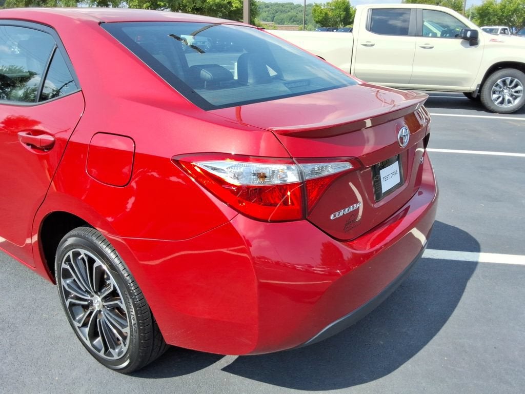 2015 Toyota Corolla S Plus
