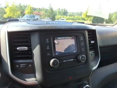 2020 RAM 2500 Big Horn Crew Cab 4x4 6'4" Box
