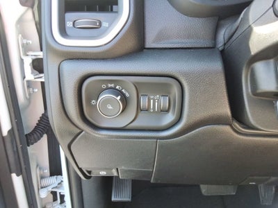 2020 RAM 2500 Big Horn Crew Cab 4x4 6'4" Box