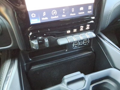 2023 RAM 2500 Limited Mega Cab 4x4 6'4" Box
