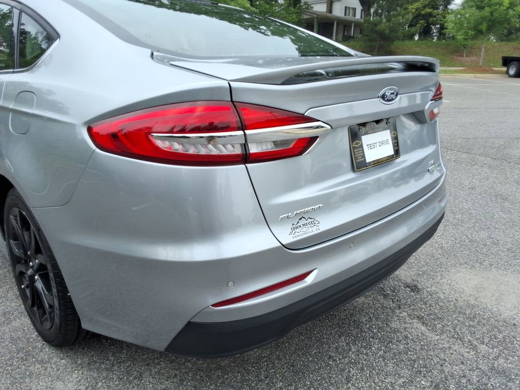 2020 Ford Fusion SE - Photo 13