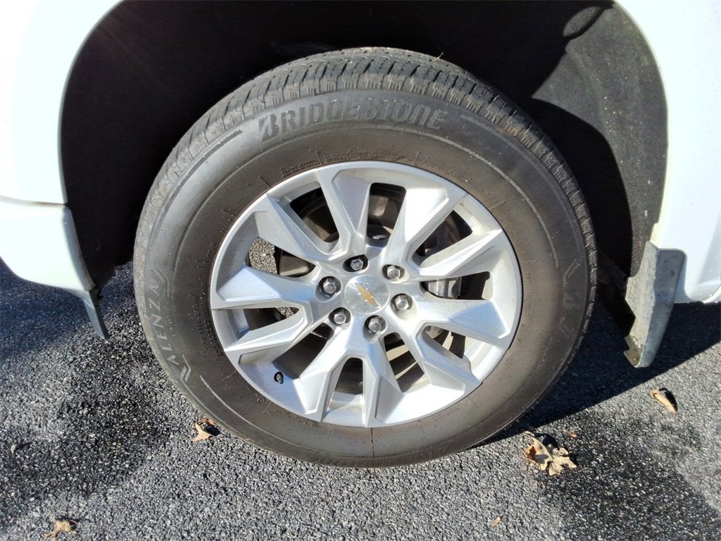 2025 Chevrolet Silverado 1500 Custom