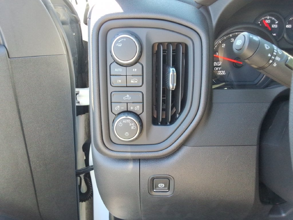 2026 Chevrolet Silverado 1500 Custom - Photo 29