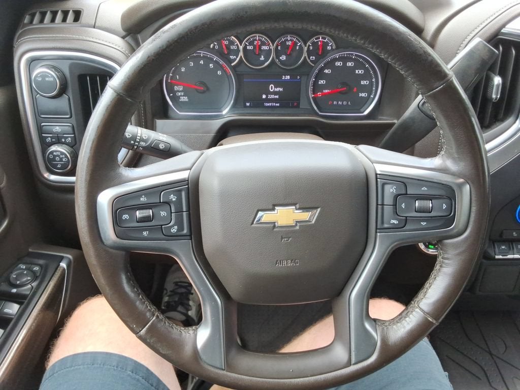 2020 Chevrolet Silverado 1500 LT - Photo 24