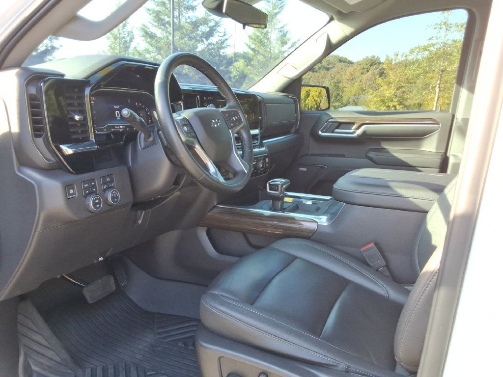 2024 Chevrolet Silverado 1500 LT Trail Boss