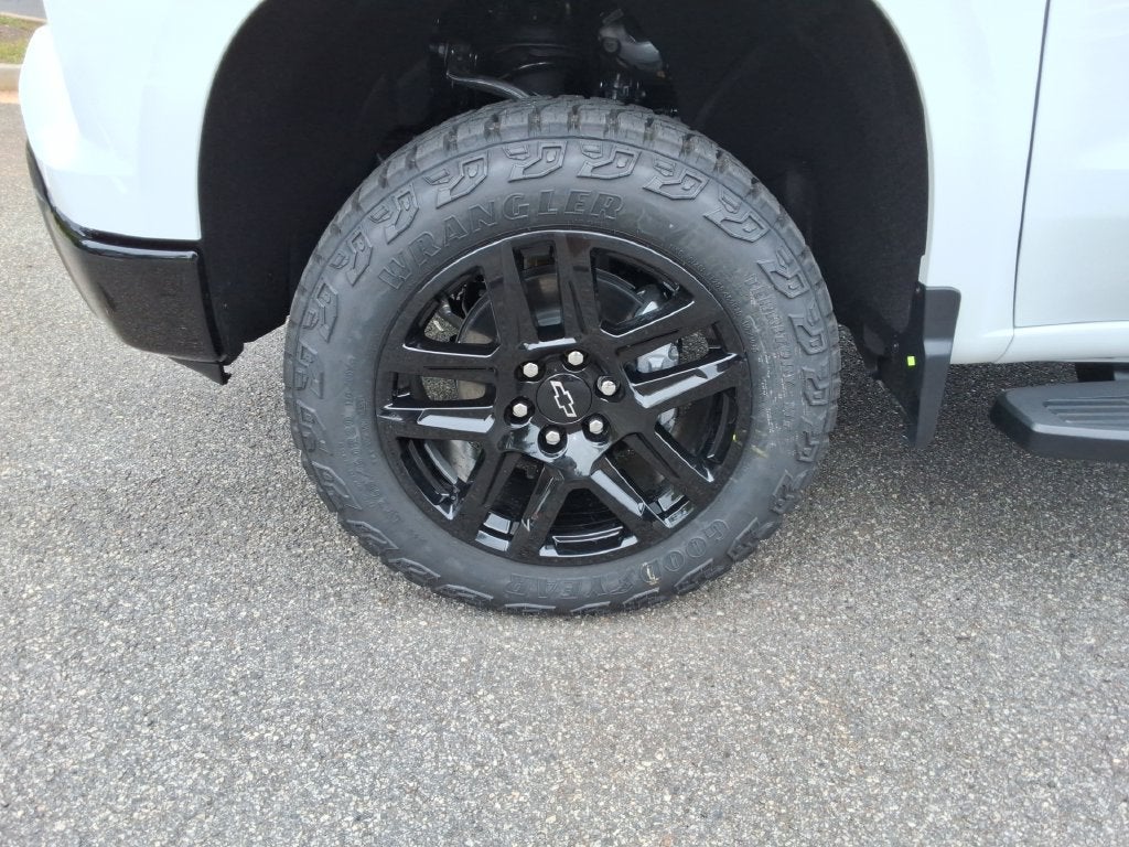 2026 Chevrolet Silverado 1500 Custom Trail Boss - Photo 10