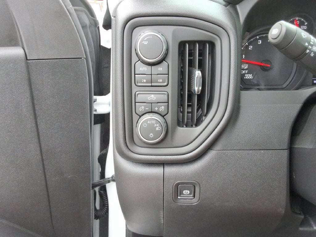 2026 Chevrolet Silverado 1500 Custom Trail Boss - Photo 31