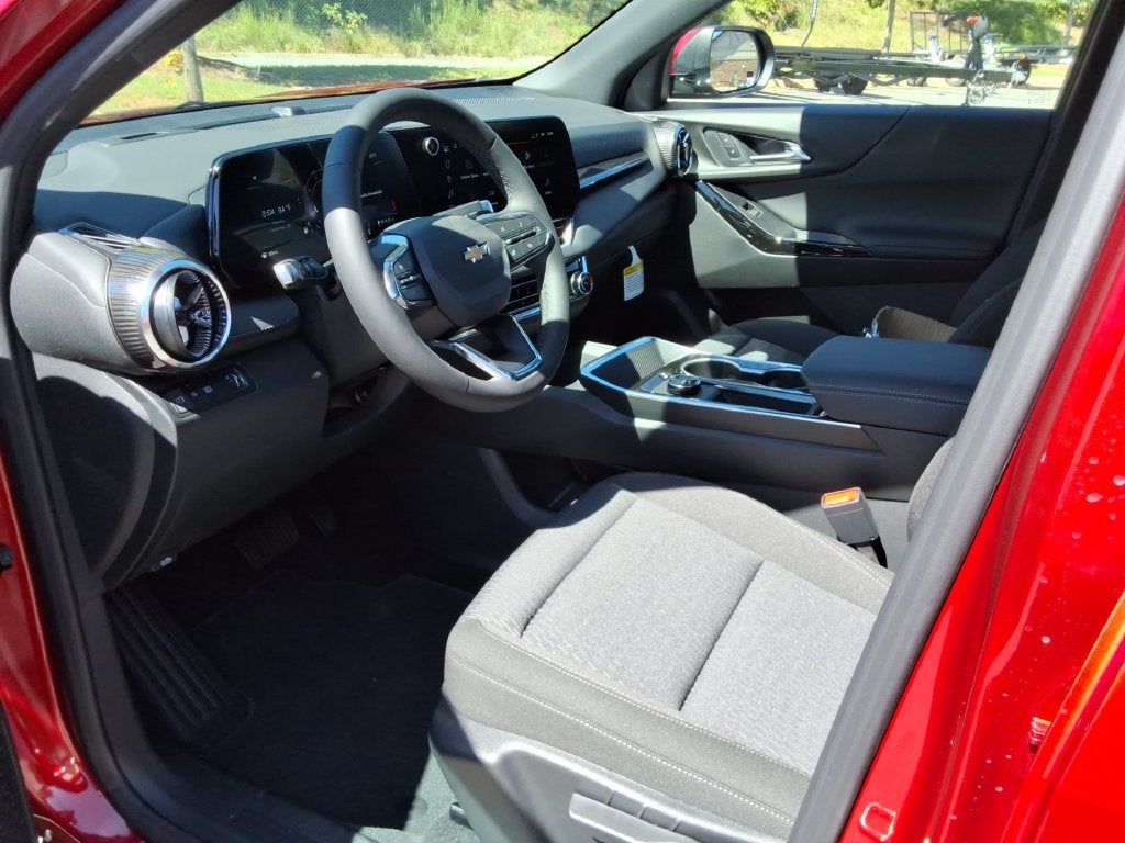 2027 Chevrolet Equinox LT - Photo 20