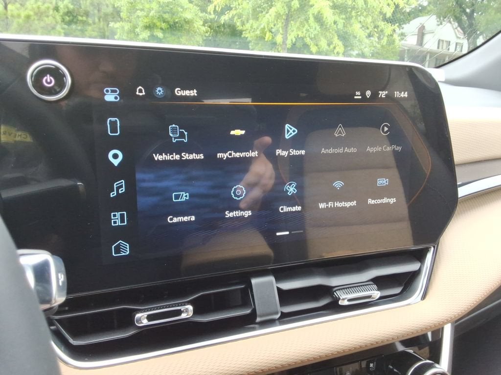 2027 Chevrolet Equinox ACTIV