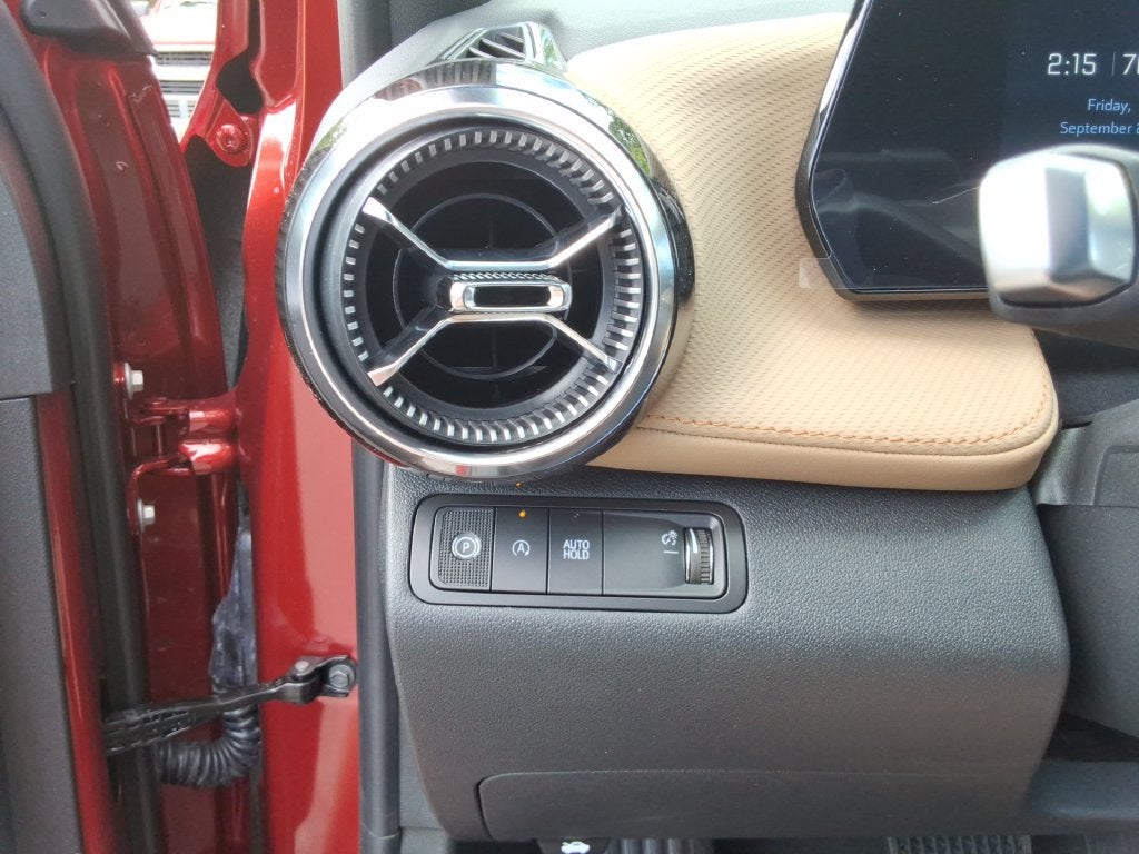 2027 Chevrolet Equinox ACTIV