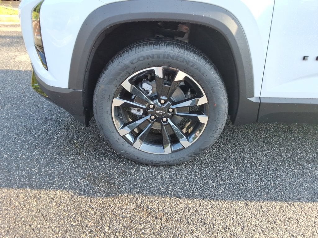 2027 Chevrolet Equinox RS - Photo 10