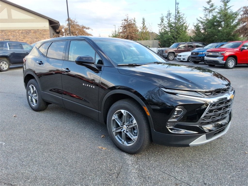 2025 Chevrolet Blazer 2LT