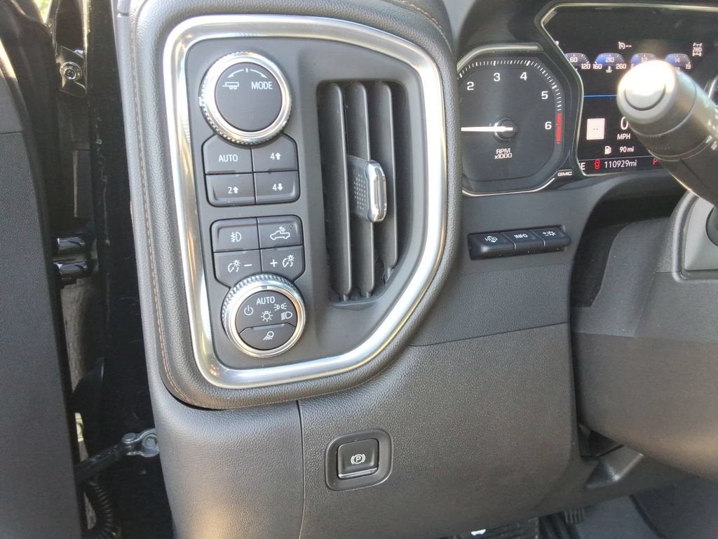 2022 GMC Sierra 1500 Limited AT4