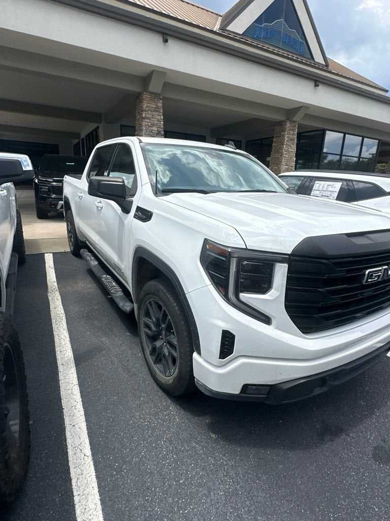 2024 GMC Sierra 1500 Elevation