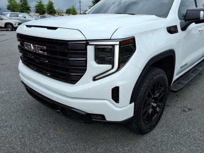 2025 GMC Sierra 1500 Elevation