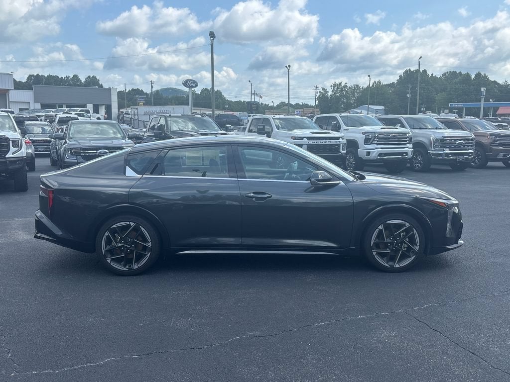 2025 Kia K4 GT-Line