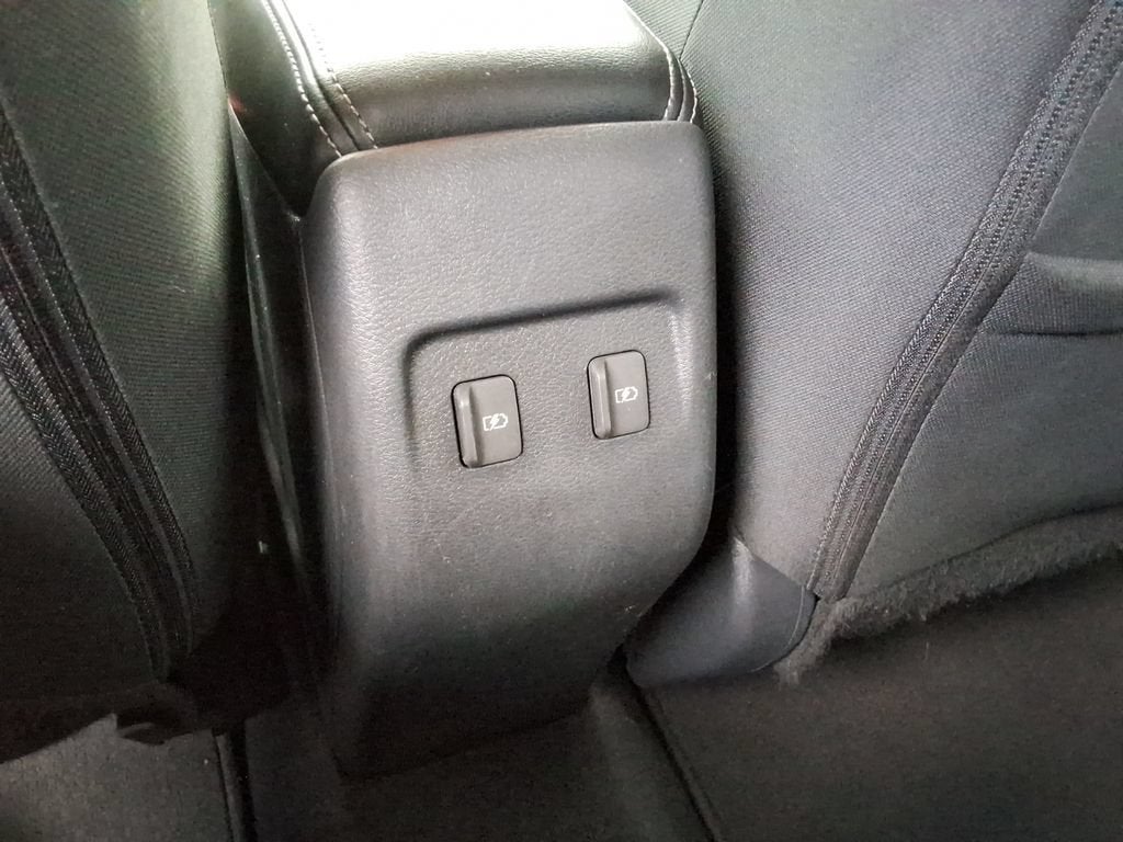 2023 Nissan Kicks SV Xtronic CVT