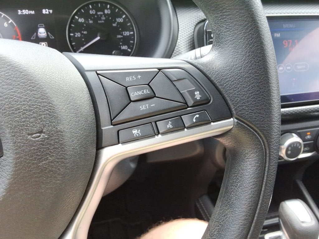 2023 Nissan Kicks SV Xtronic CVT