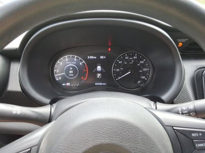 2023 Nissan Kicks SV Xtronic CVT