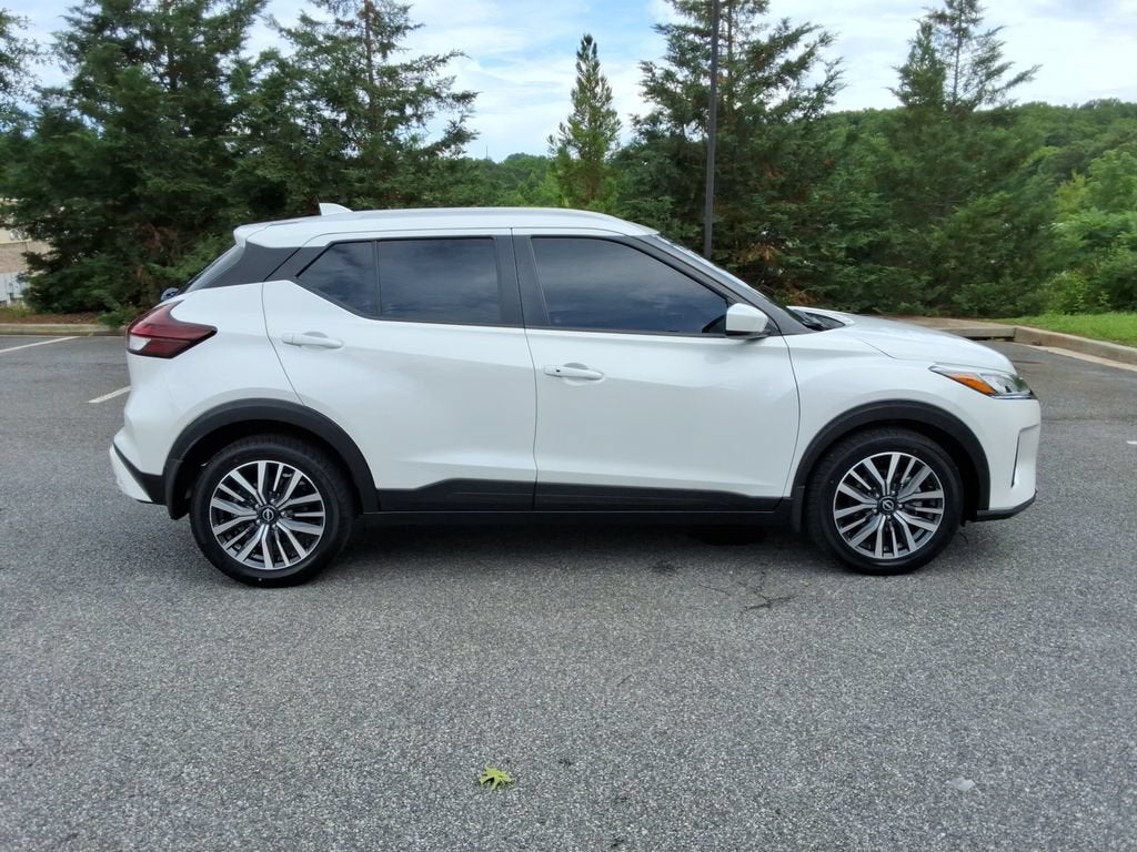 2023 Nissan Kicks SV Xtronic CVT