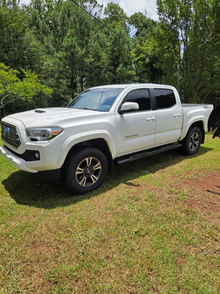 2016 Toyota Tacoma TRD Sport