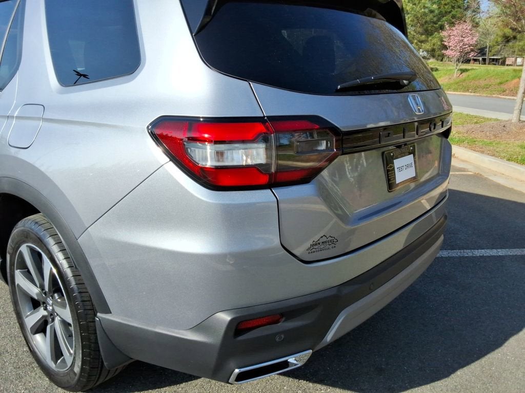 2024 Honda Pilot Touring