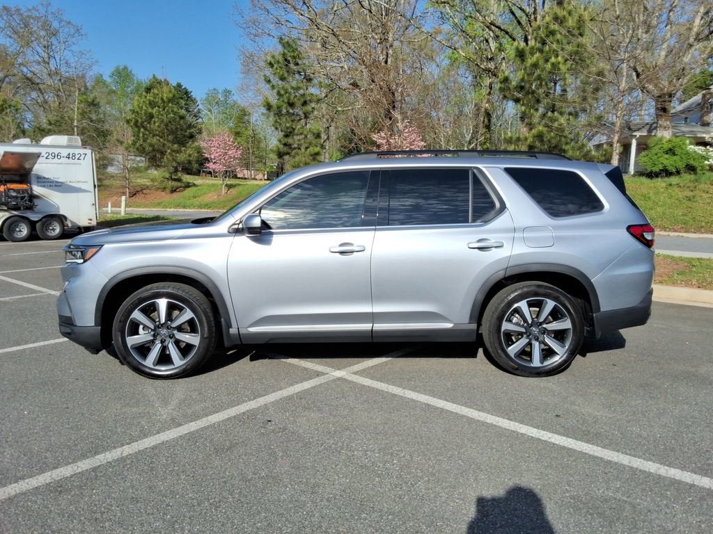 2024 Honda Pilot Touring