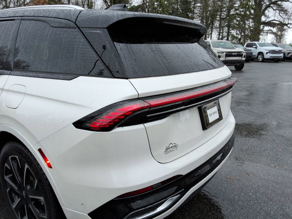 2024 Lincoln Nautilus Reserve