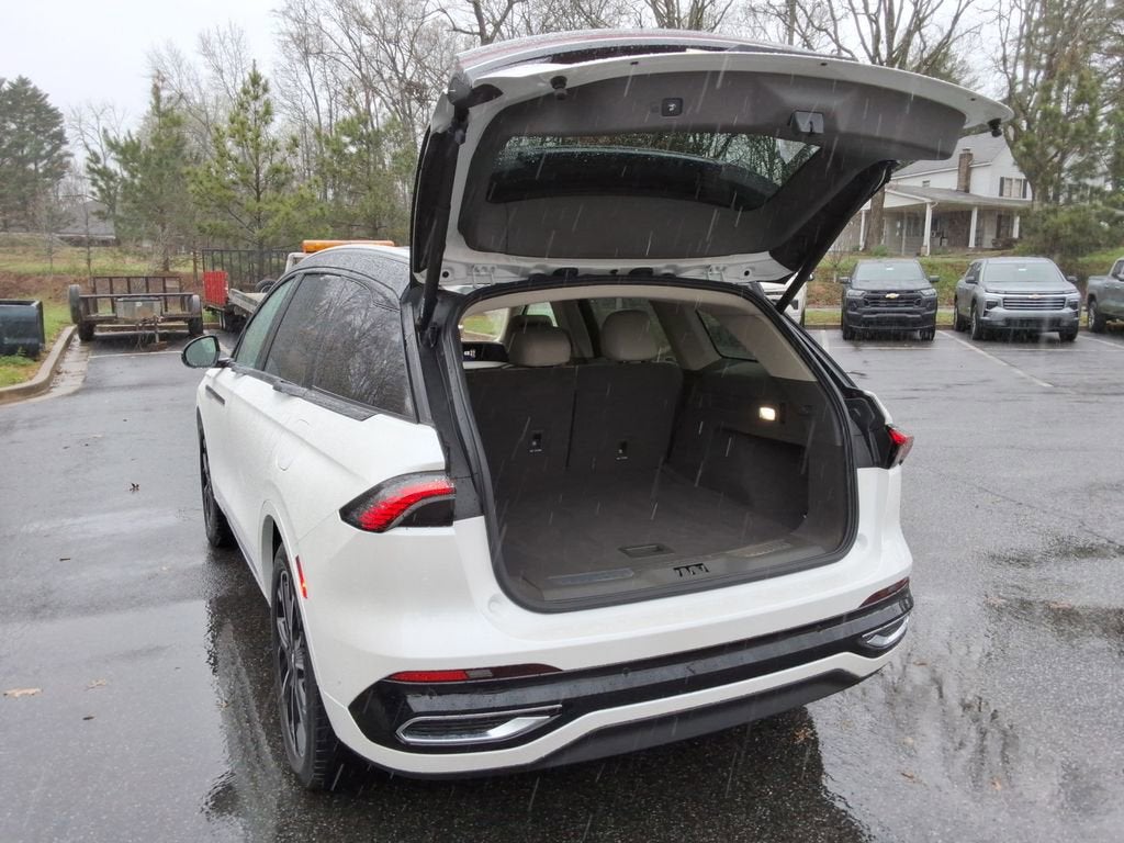 2024 Lincoln Nautilus Reserve