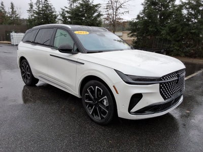 2024 Lincoln Nautilus Reserve