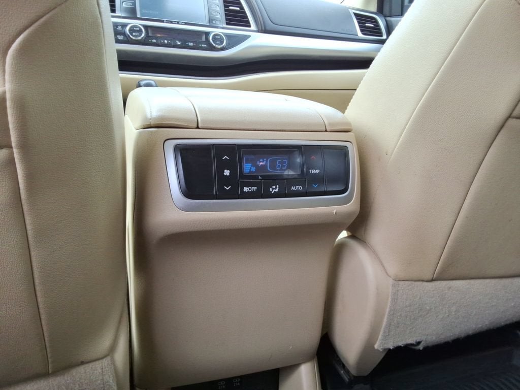 2017 Toyota Highlander XLE