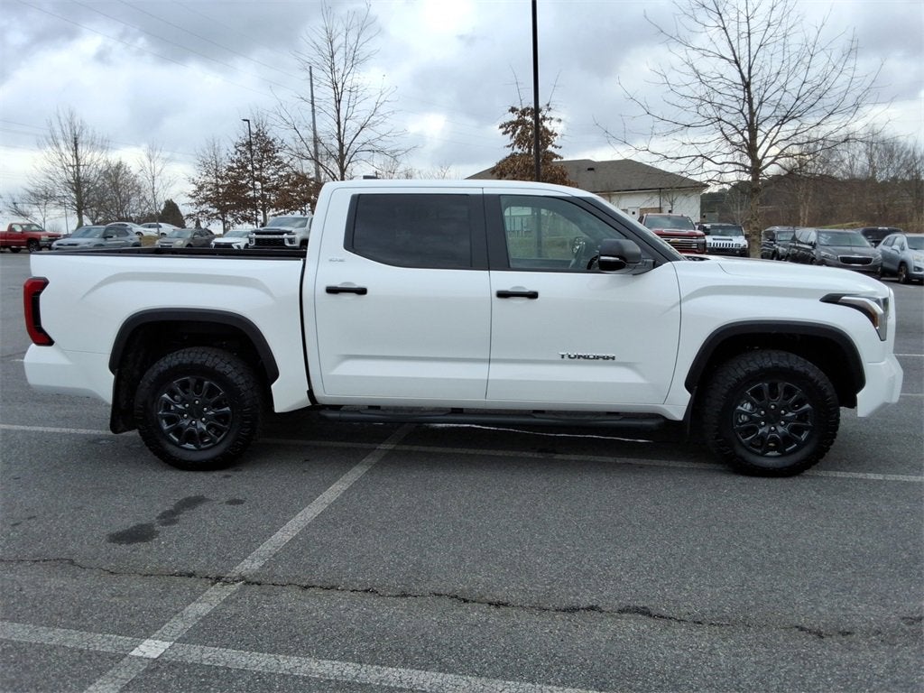 2025 Toyota Tundra SR5