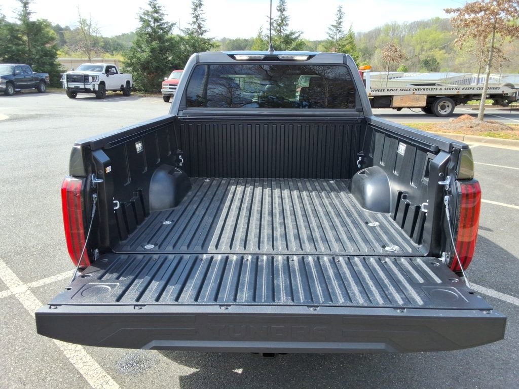 2025 Toyota Tundra SR5