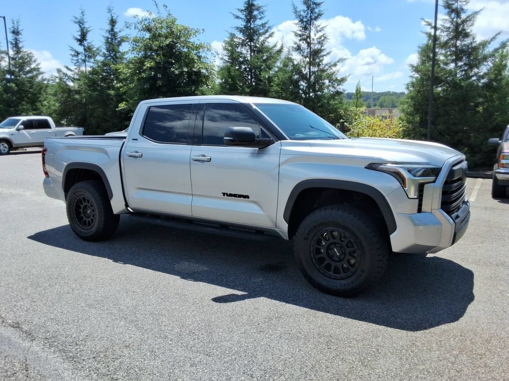 2022 Toyota Tundra SR5
