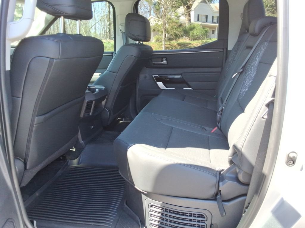 2024 Toyota Tundra Hybrid Platinum 4WD