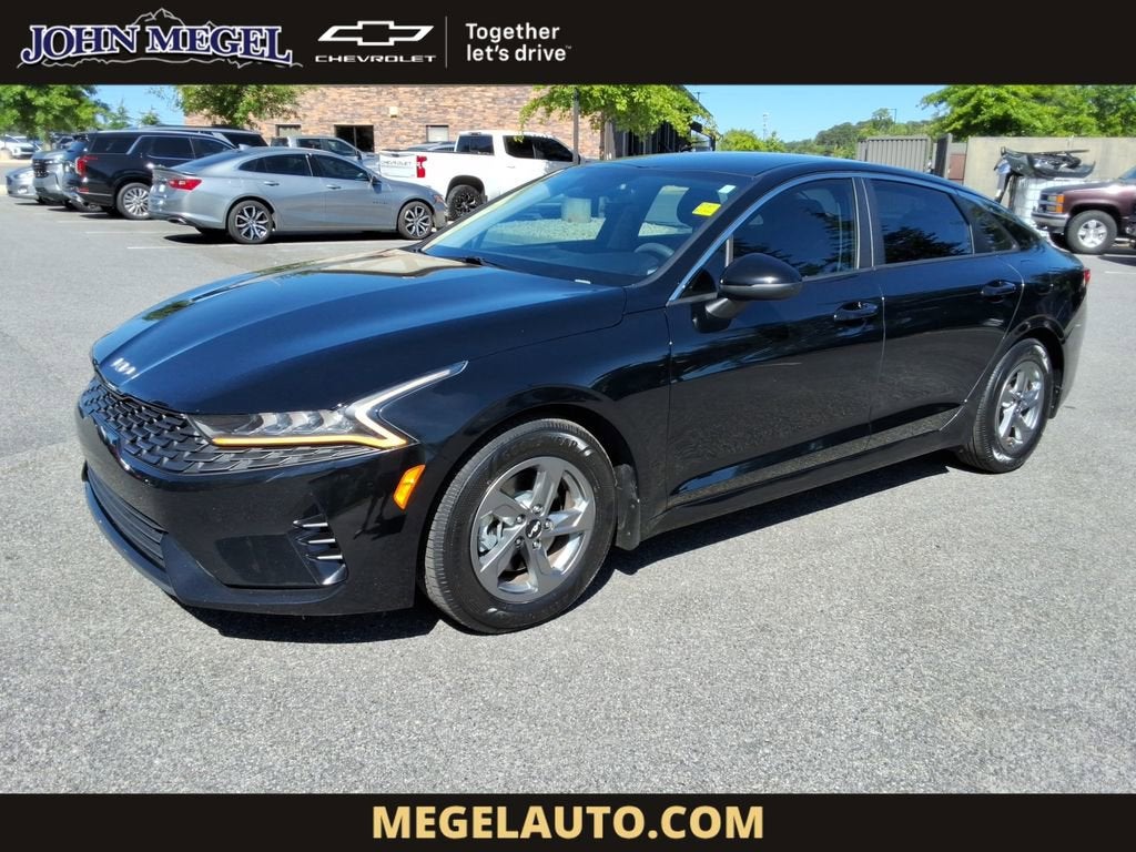 2022 Kia Optima LXS FWD's photo