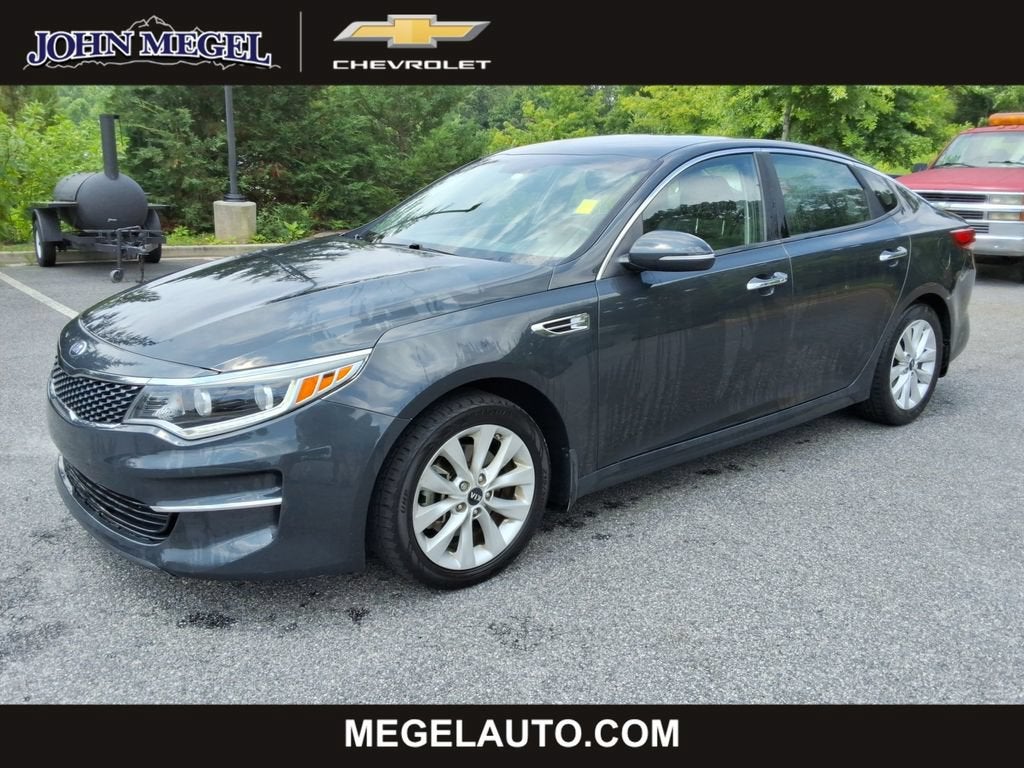 2016 Kia Optima EX AT's photo
