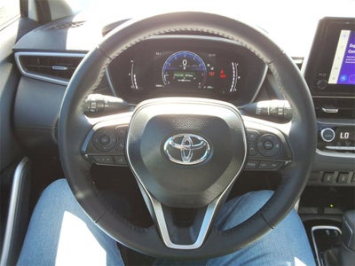 2025 Toyota Corolla Cross XLE