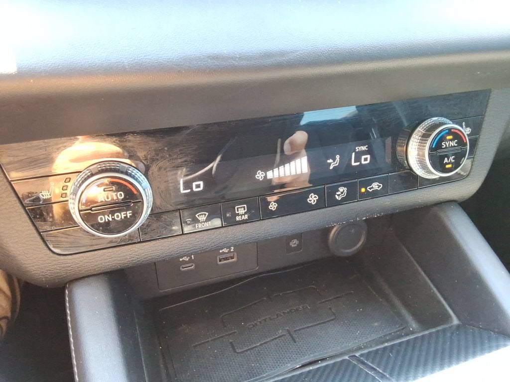 2022 Mitsubishi Outlander SE 2.5 2WD