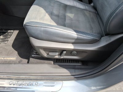2022 Mitsubishi Outlander SE Launch Edition S-AWC